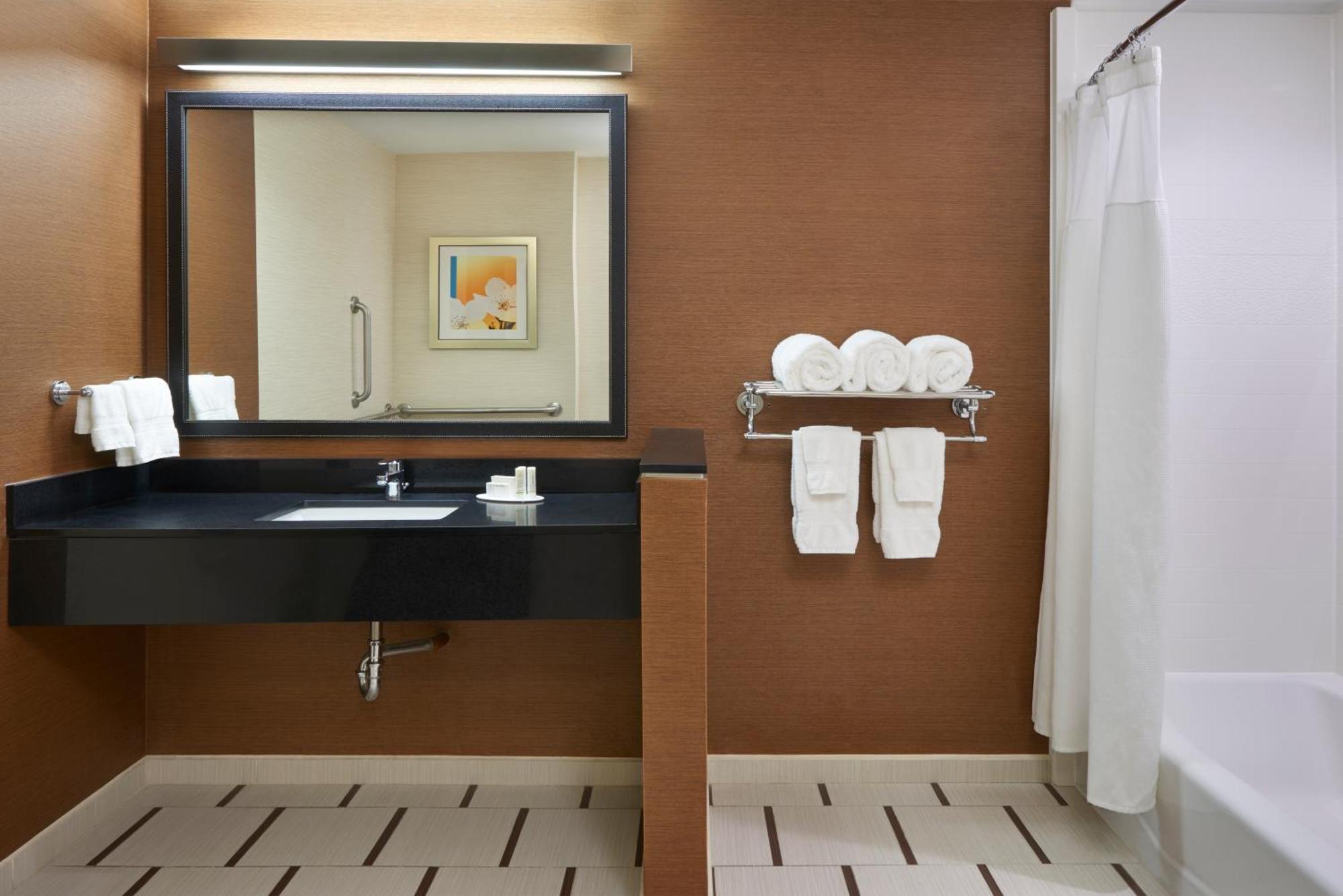Fairfield Inn & Suites By Marriott Barrie Dış mekan fotoğraf